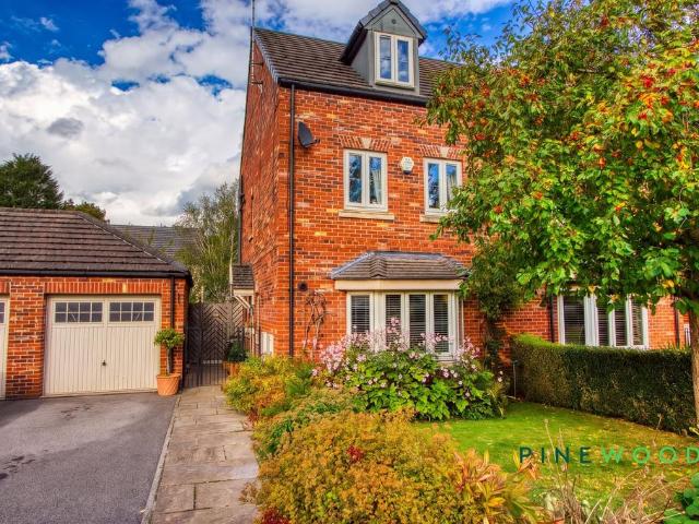 House for sale in Creswell, Bolsover