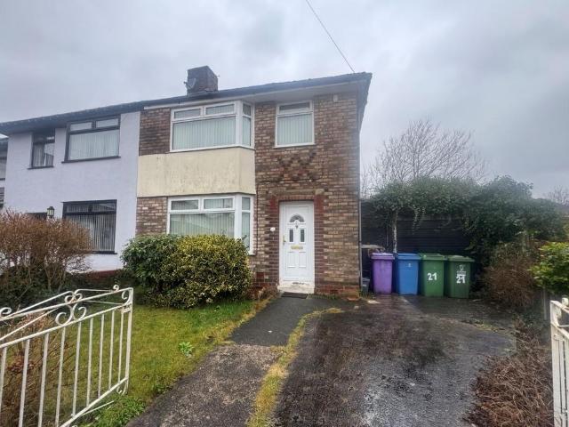 House for sale in Calderstones