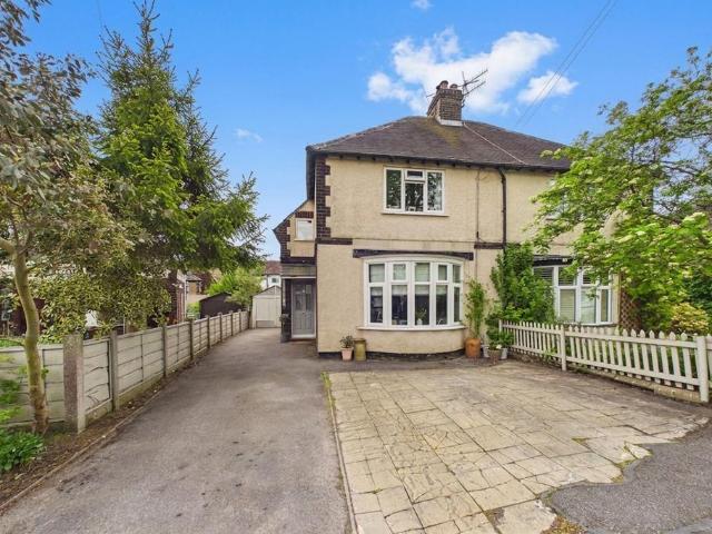 House for sale in Wash, Charlesworth
