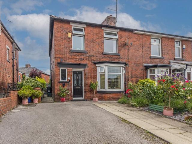 House for sale in Burnedge, Greater Manchester