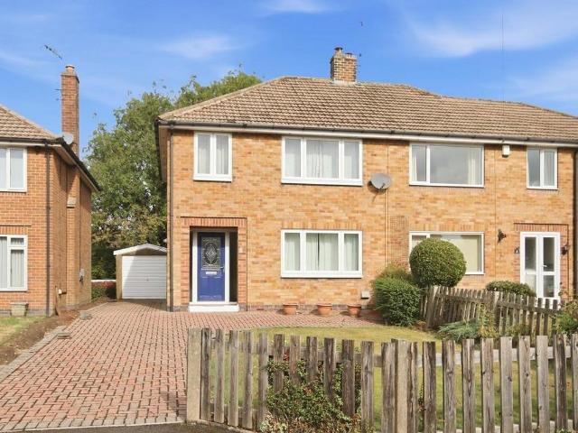 House for sale in Brackenfield, East Midlands