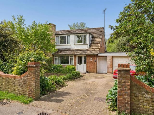 House for sale in Leighton-Linslade, Heath And Reach