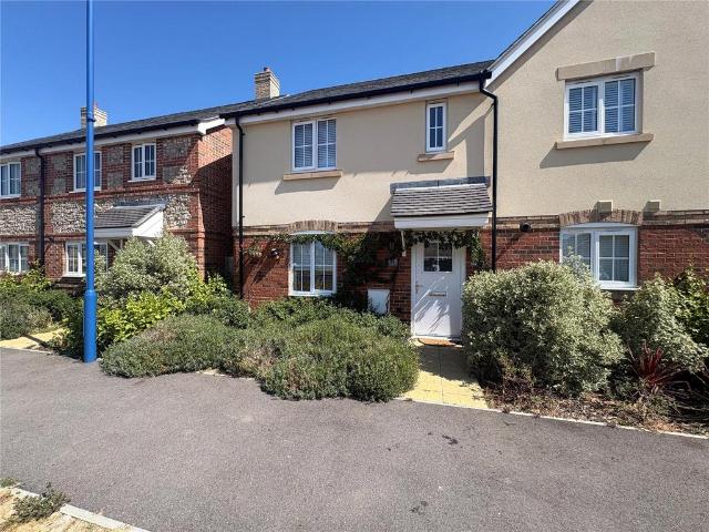 House for sale in Littlecote, West Sussex