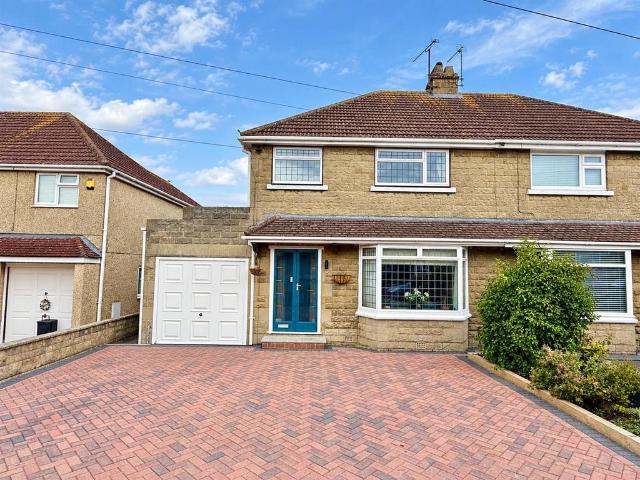 House for sale in Walcot West, Swindon