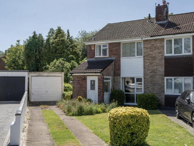 House for sale in Feckenham, City Of Bristol