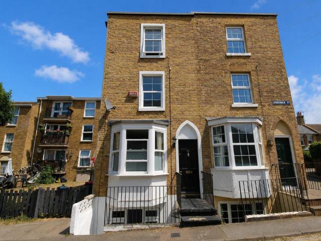 House for sale in East Cliff, Acol