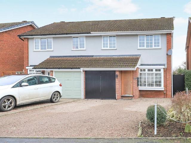House for sale in Snapes Green, West Midlands