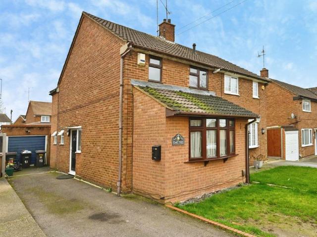 House for sale in Sundon Park, Luton