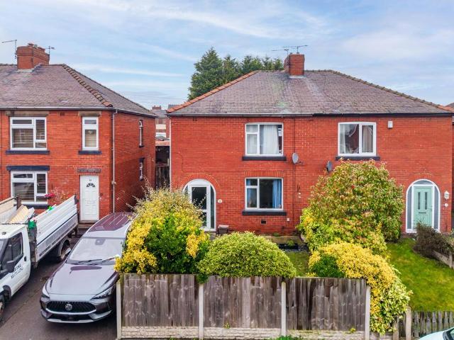House for sale in Darfield, South Yorkshire