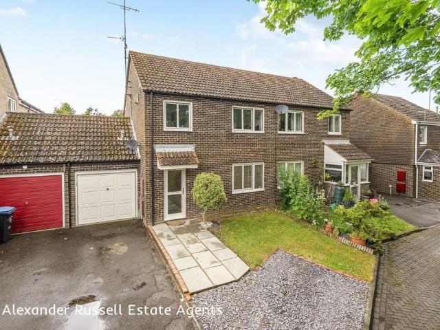 House for sale in Acol
