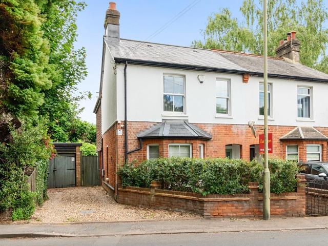 House for sale in Westfield, Woking
