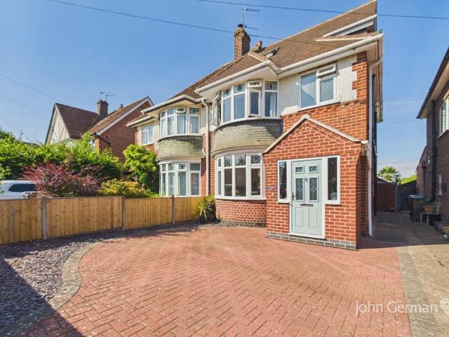 House for sale in Elmfield, Leicestershire