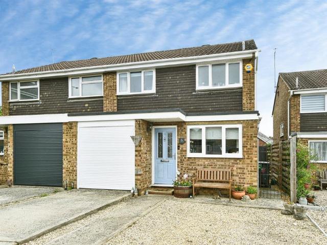 House for sale in Kingsdown, Swindon