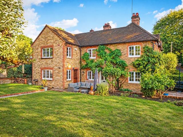 House for sale in Wonersh, Waverley