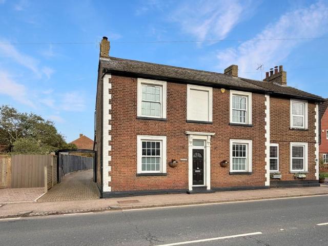 House for sale in Hockliffe, Bedfordshire