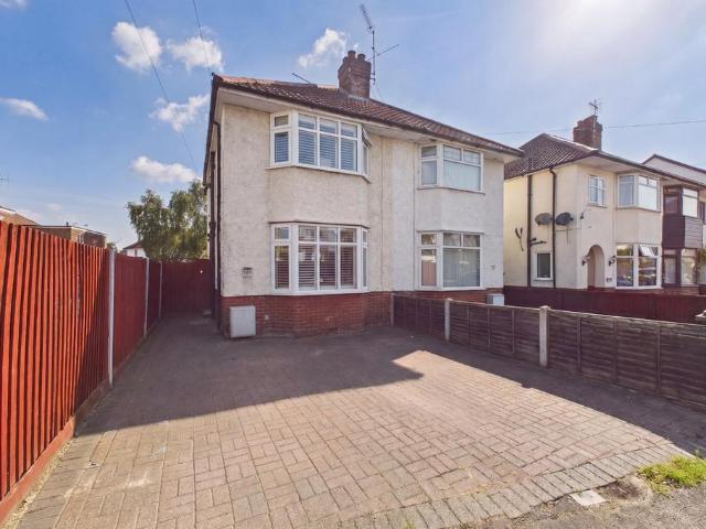 House for sale in Aldershot, Hampshire