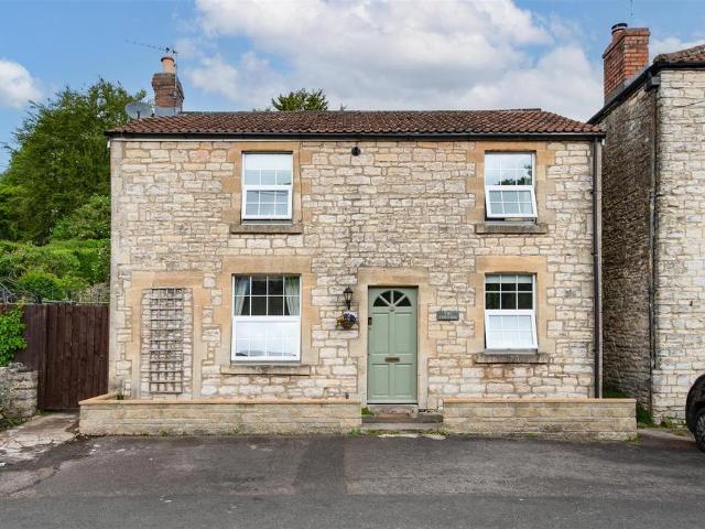 House for sale in Farmborough, Bath And North East Somerset