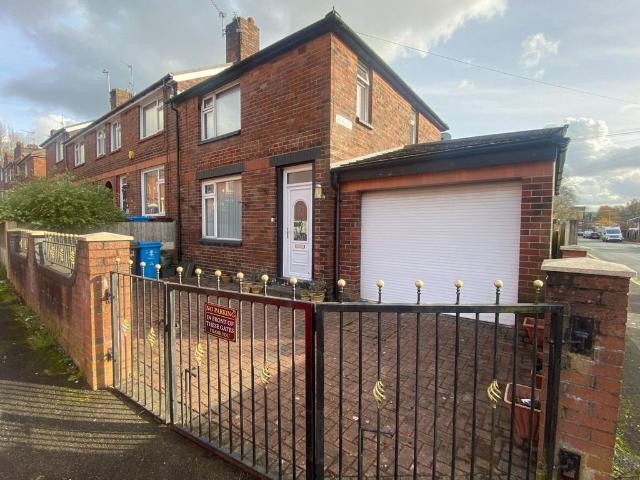 House for sale in Hollins, Pendock
