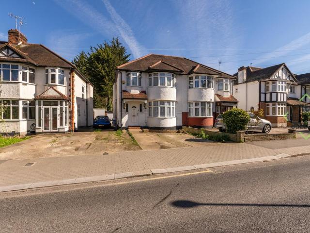House for sale in London Borough of Barnet, Greater London