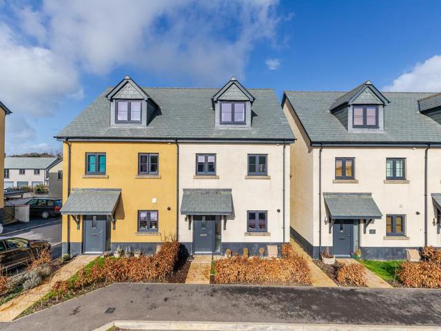 House for sale in Stoke Fleming, South Hams