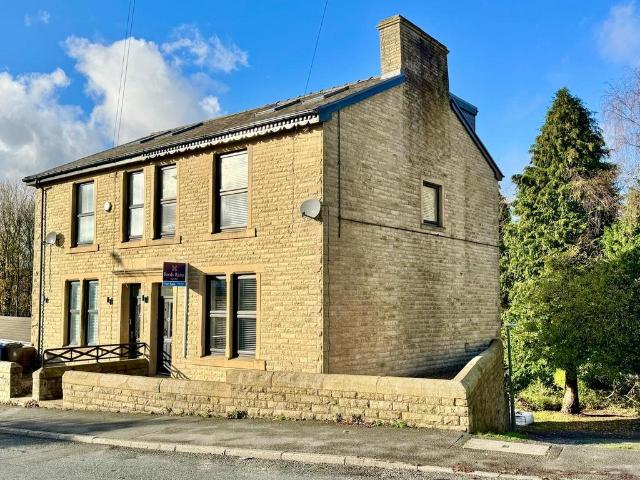 House for sale in Lane Side, Irwell Vale
