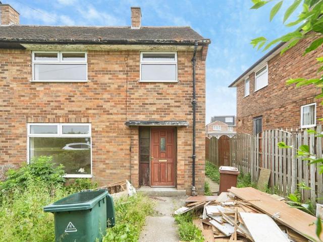 House for sale in West Park, West Yorkshire
