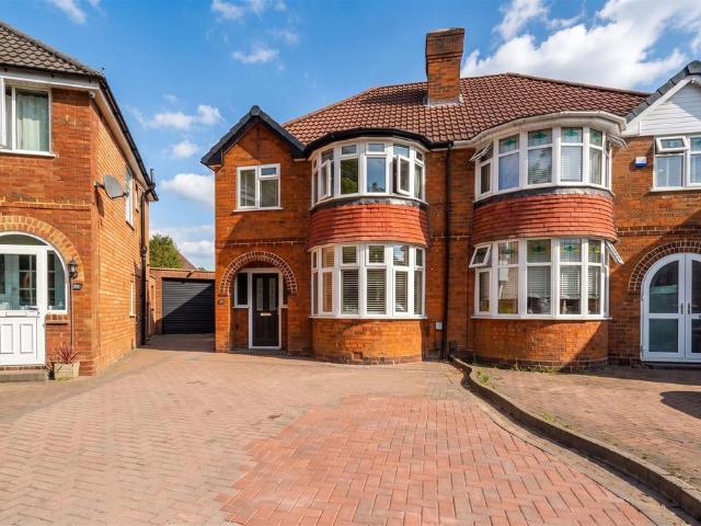 House for sale in Hall Green, West Midlands