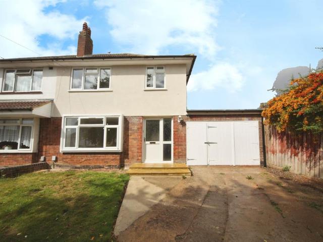 House for sale in Sundon Park, Luton