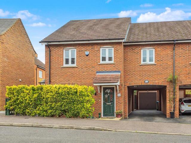 House for sale in Pitstone