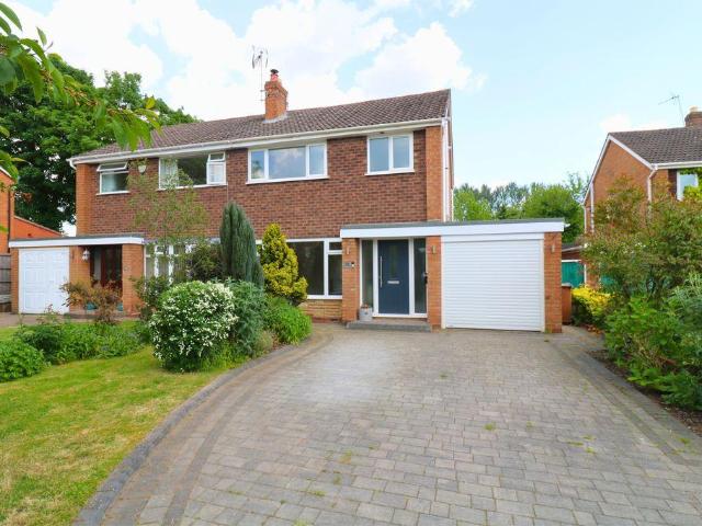 House for sale in Bloxwich, West Midlands