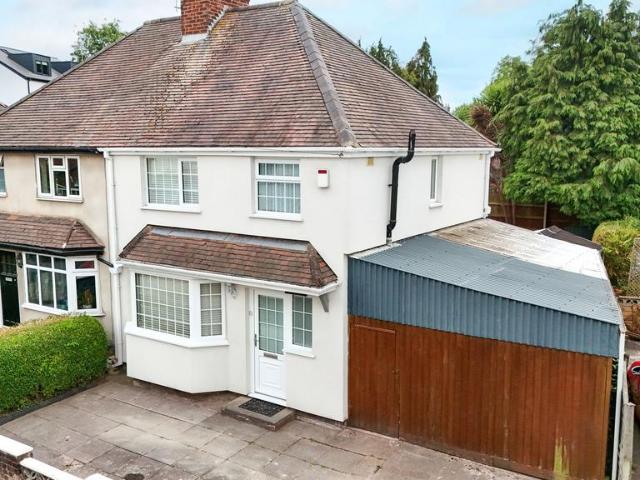 House for sale in The Ronkswood, Worcestershire