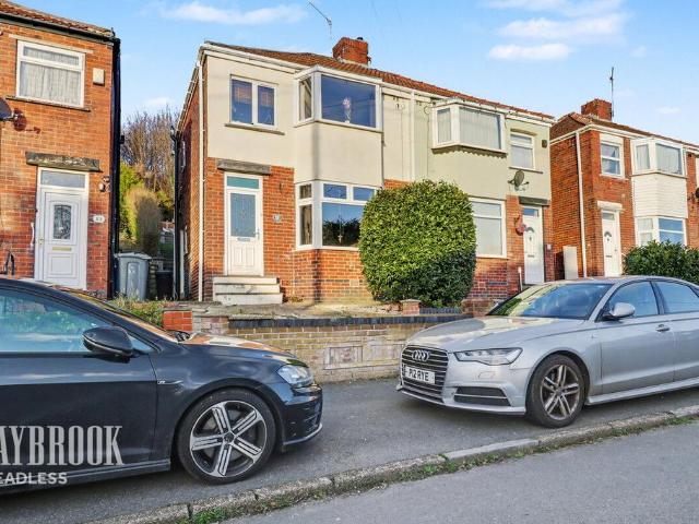 House for sale in Wybourn, South Yorkshire