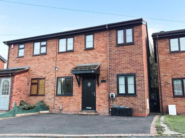 House for sale in Leegomery