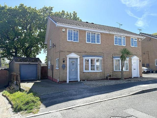 House for sale in Creekmoor, Poole