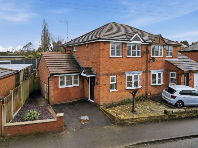 House for sale in East Midlands