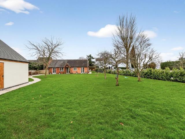 House for sale in Foston, South Derbyshire