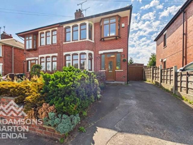 House for sale in Marland, Burnedge