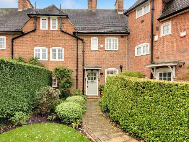 House for sale in London Borough of Barnet, Greater London