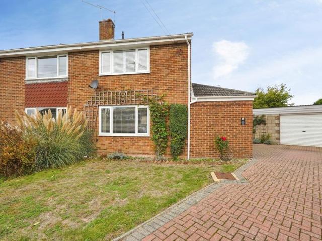 House for sale in Lower Eythorne, Dover