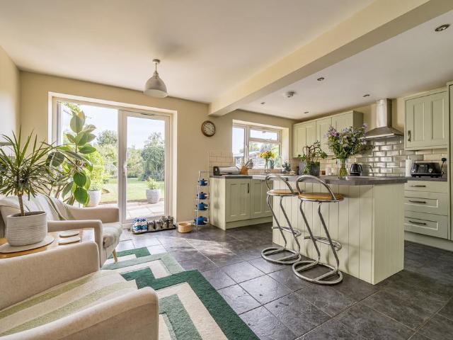 House for sale in Dromore, Oxfordshire