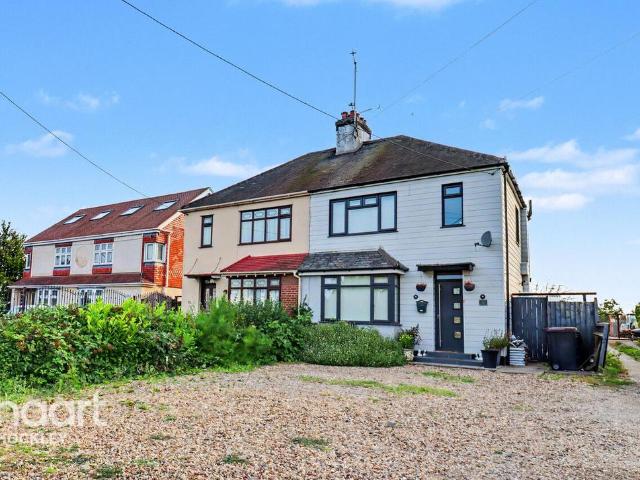 House for sale in Sutton, Barling