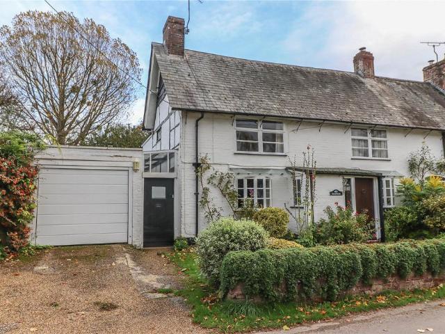 House for sale in Barton Stacey, Hampshire
