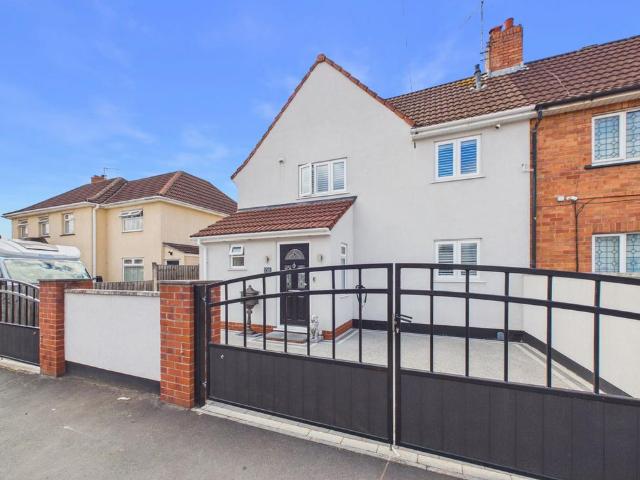 House for sale in Knowle West, Feckenham