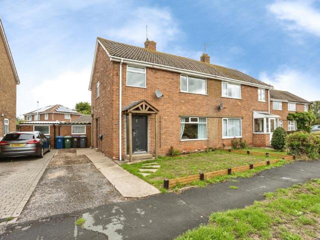 House for sale in Barton In Fabis, East Midlands