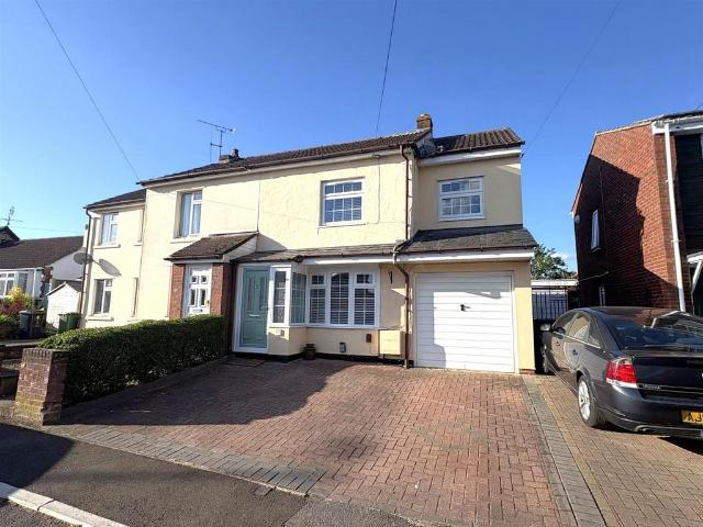 House for sale in Kingsdown, Swindon