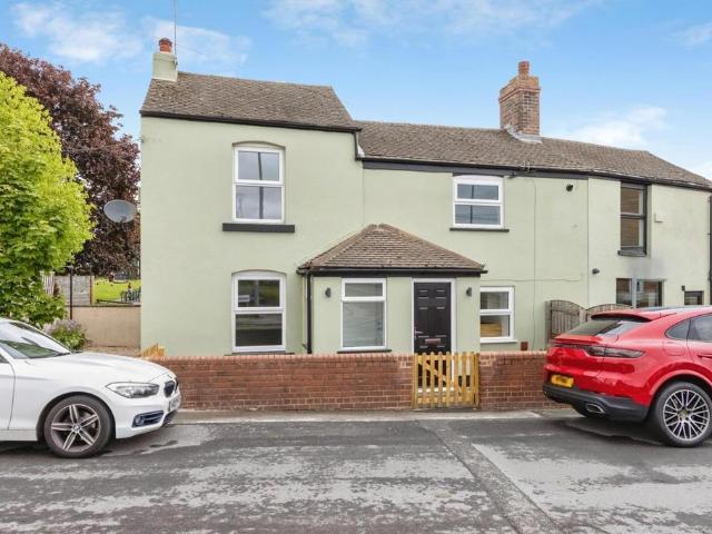 House for sale in Howlett Cross, Carlton