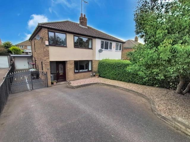 House for sale in Cleckheaton, West Yorkshire