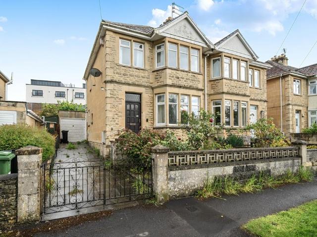 House for sale in Kingsway, Bath