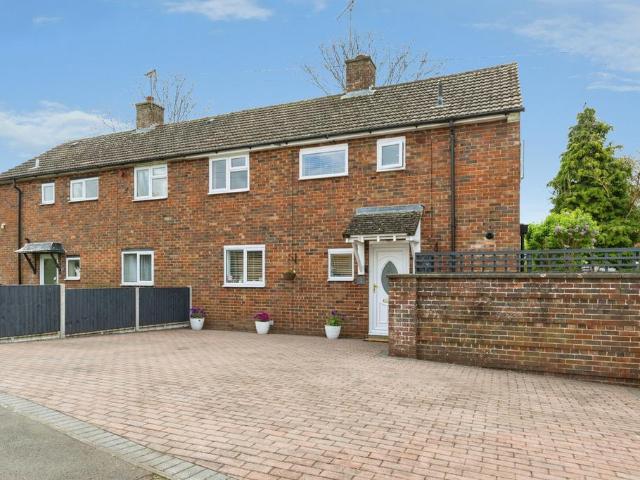 House for sale in Bybrook, Bridgefield
