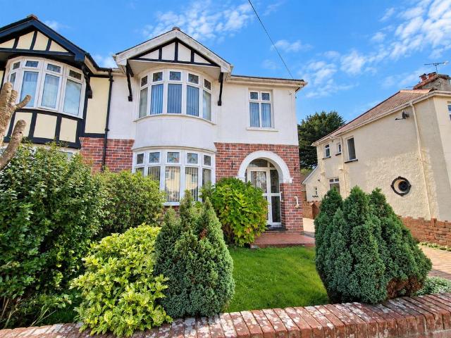 House for sale in Porthcawl, Newton